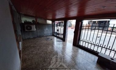Casa en Venta en CALLE LOS ALERCES - CUMPEO
