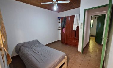 CASA EN VENTA 3 DORMITORIOS