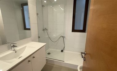 Departamento en Arriendo en AMPLIO DEPARTAMENTO NUEVO A ESTRENAR*en la Laguna de la Piramide*con dos estacionamientos