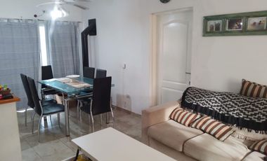 CASA EN VENTA 4 AMBIENTES CON PILETA MONTE GRANDE