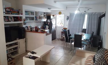 CASA EN VENTA 4 AMBIENTES CON PILETA MONTE GRANDE