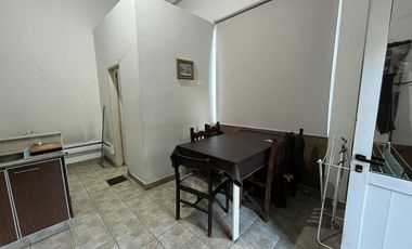 Deposito, Local y Dos Departamentos /OPORTUNIDAD