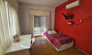 VENTA CASA 6 AMBIENTES  PONTEVEDRA CON COCHERA