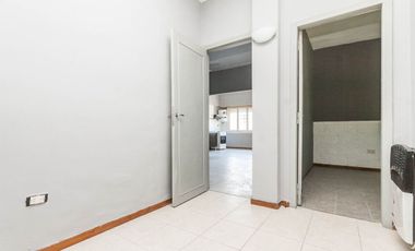 VENTA PH 3 AMBIENTES PLANTA ALTA CON PATIO LANÚS