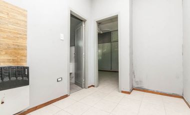 VENTA PH 3 AMBIENTES PLANTA ALTA CON PATIO LANÚS
