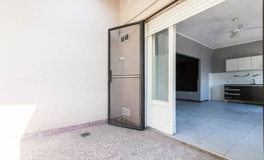 VENTA PH 3 AMBIENTES PLANTA ALTA CON PATIO LANÚS