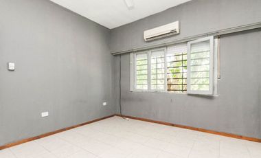 VENTA PH 3 AMBIENTES PLANTA ALTA CON PATIO LANÚS