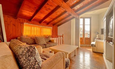 Venta casa Barrio Los Acantilados lote de 1518 m2