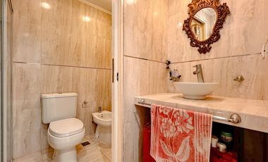 Venta casa Barrio Los Acantilados lote de 1518 m2