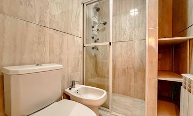 Venta casa Barrio Los Acantilados lote de 1518 m2