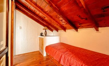 Venta casa Barrio Los Acantilados lote de 1518 m2