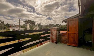 Venta casa Barrio Los Acantilados lote de 1518 m2