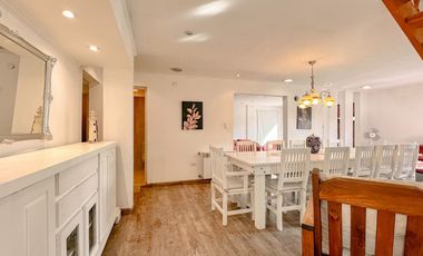 Venta casa Barrio Los Acantilados lote de 1518 m2