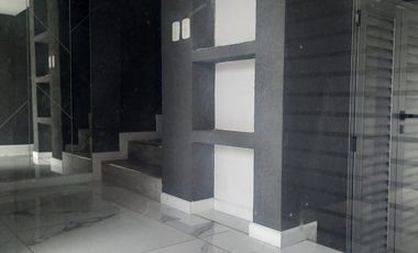 Departamento en Alquiler -  Balcón al Frente