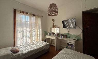 CASA EN VENTA EN QUILMES OESTE 2 DORMITORIOS