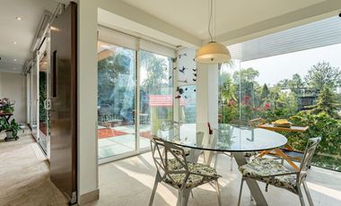 VENTA CASA EN LOMAS DE CHAPULTEPEC REMODELADA, VISTA ESPECTACULAR