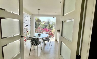 VENTA CASA EN LOMAS DE CHAPULTEPEC REMODELADA, VISTA ESPECTACULAR