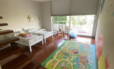 VENTA CASA EN LOMAS DE CHAPULTEPEC REMODELADA, VISTA ESPECTACULAR