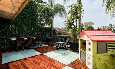 VENTA CASA EN LOMAS DE CHAPULTEPEC REMODELADA, VISTA ESPECTACULAR