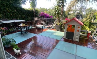 VENTA CASA EN LOMAS DE CHAPULTEPEC REMODELADA, VISTA ESPECTACULAR