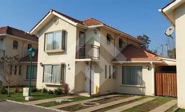 Casa en Venta en Condominio Huerta los Carrera