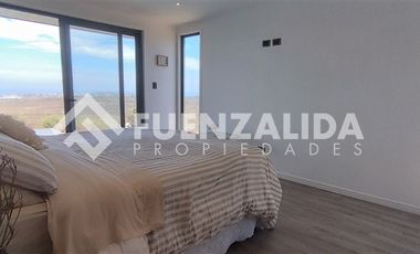 Casa en Venta en Rocas del Mar 167