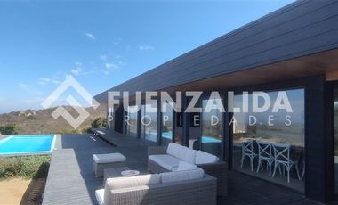 Casa en Venta en Rocas del Mar 167