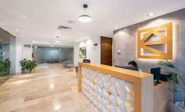 Oficina en renta de 27 m² equipada en edificio corporativo al norte de Mérida