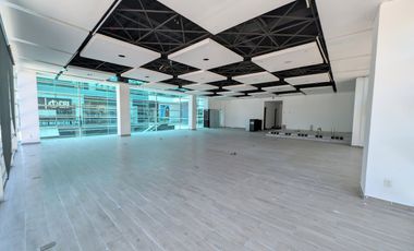 Local en Renta en Interlomas Plaza Granada (m2lc1029)