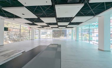 Local en Renta en Interlomas Plaza Granada (m2lc1029)