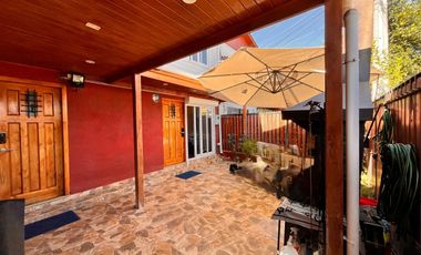 EXCELENTE CASA UBICADA EN EL CORAZÓN DE PEDRO AGUIRRE CERDA