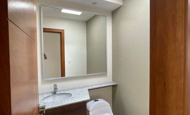 Venta departamento de 161 m2 de 3 dormitorios en Nayón