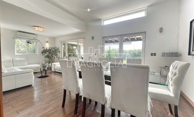 Casa en Venta en MEDITERRANEA EN CONDOMINIO LOS RIOS