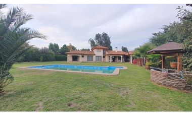 Venta Parcela de Agrado 4D 3B piscina Los Placeres Rinconada
