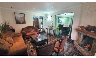 Venta Parcela de Agrado 4D 3B piscina Los Placeres Rinconada