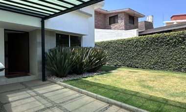 Casa en  venta amueblada en San Carlos Metepec