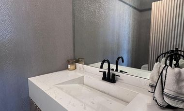 Casa en  venta amueblada en San Carlos Metepec