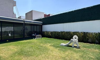 Casa en  venta amueblada en San Carlos Metepec