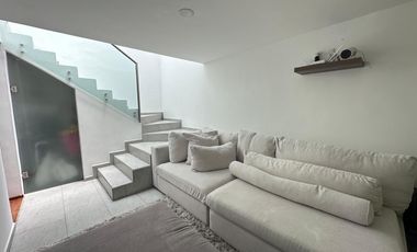 Casa en  venta amueblada en San Carlos Metepec