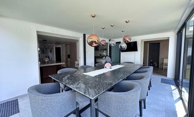 Casa en  venta amueblada en San Carlos Metepec