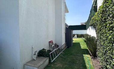 Casa en  venta amueblada en San Carlos Metepec