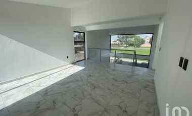 RESIDENCIA EN VISTALAGUA SAN MATEO ATENCO, EDO DE MEXICO
