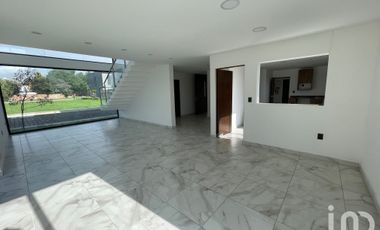 RESIDENCIA EN VISTALAGUA SAN MATEO ATENCO, EDO DE MEXICO