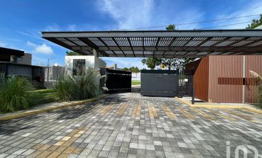 RESIDENCIA EN VISTALAGUA SAN MATEO ATENCO, EDO DE MEXICO