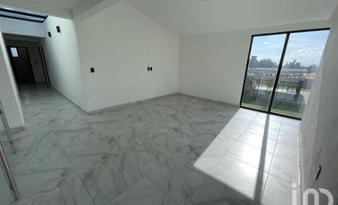 RESIDENCIA EN VISTALAGUA SAN MATEO ATENCO, EDO DE MEXICO