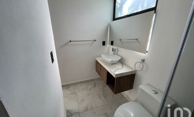 RESIDENCIA EN VISTALAGUA SAN MATEO ATENCO, EDO DE MEXICO