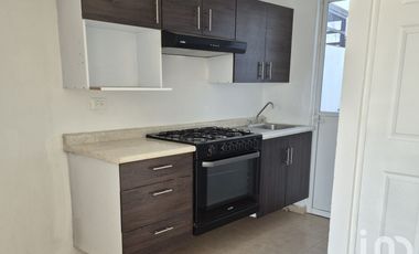 Renta bonita casa Amueblada en cuautlancingo