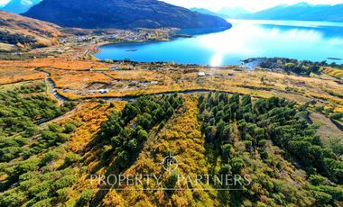 Patagonia, esplendido lote sobre Puerto Guadal