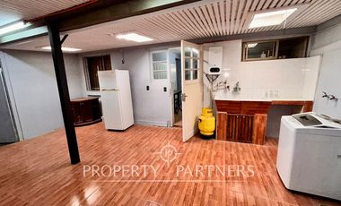 Amplia casa excelente ubicación