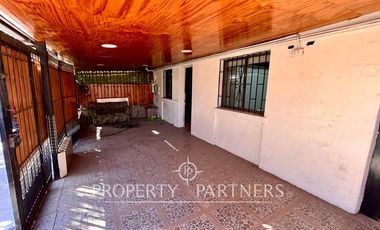 Amplia casa excelente ubicación